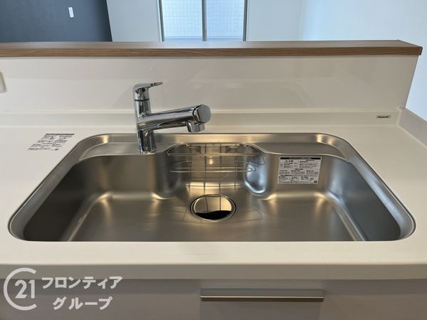 尼崎市西難波町４丁目　新築一戸建て