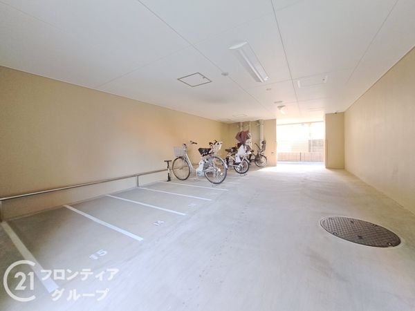 プレサンスロジェ伊丹ラヴィ　中古マンション