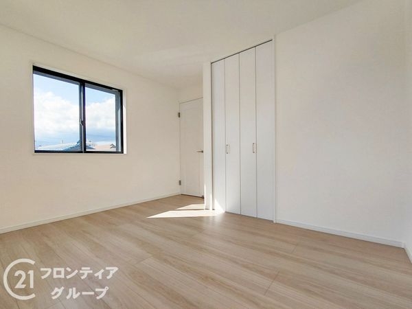 西宮市今津久寿川町　新築一戸建て