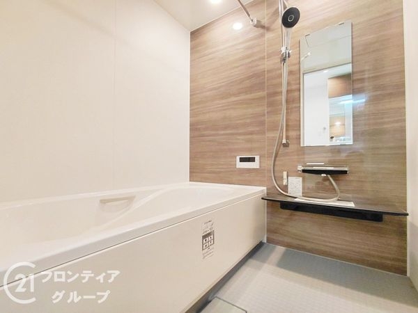 西宮市今津久寿川町　新築一戸建て