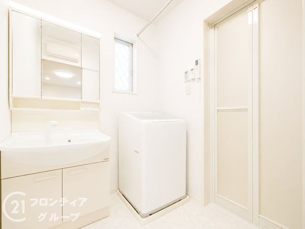 伊丹市荒牧南１丁目の中古一戸建て
