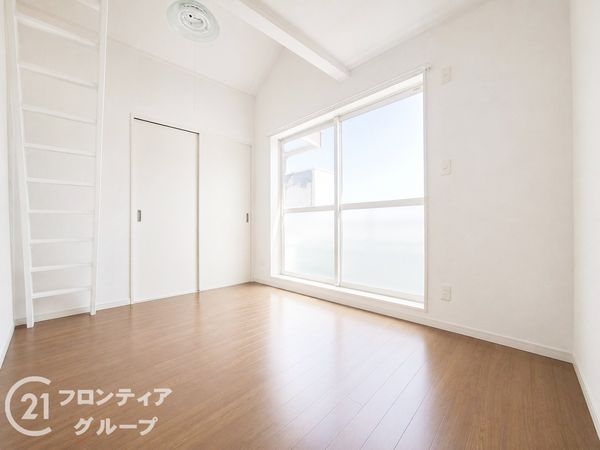 伊丹市荒牧南１丁目の中古一戸建て