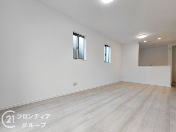尼崎市大庄北５丁目　新築一戸建て　全１区画