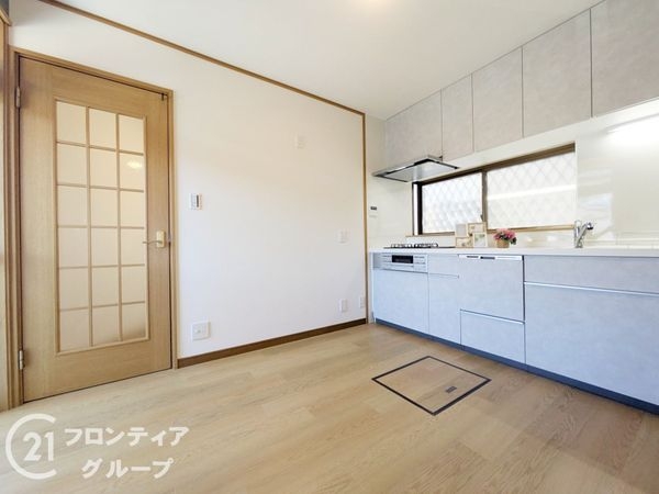 西宮市新甲陽町の中古一戸建て
