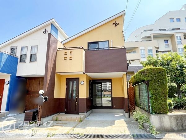 伊丹市西野６丁目　中古一戸建て