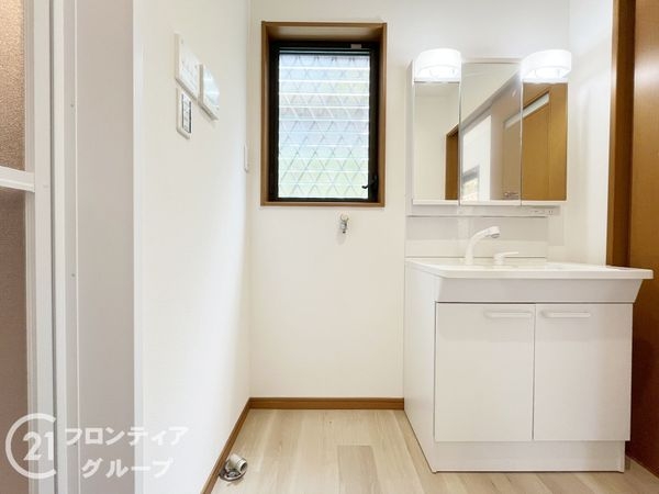 伊丹市西野６丁目の中古一戸建て