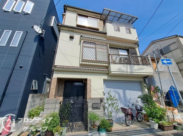 尼崎市常光寺2丁目 中古一戸建て