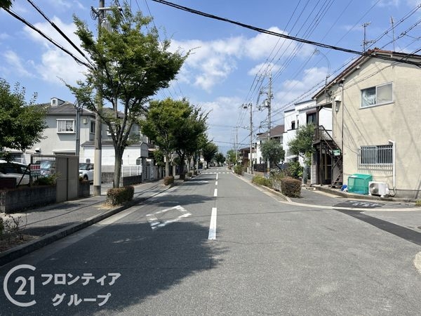 伊丹市鈴原町９丁目　新築一戸建て　１期　３号棟