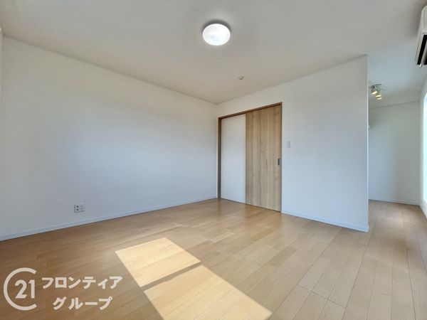 伊丹市荻野５丁目の中古一戸建て