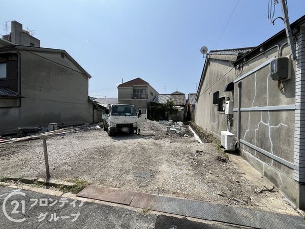 尼崎市西難波町２丁目　新築一戸建て　２期　２号棟
