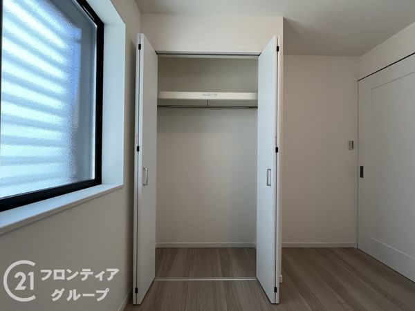 西宮市瓦林町　新築一戸建て　全１区画
