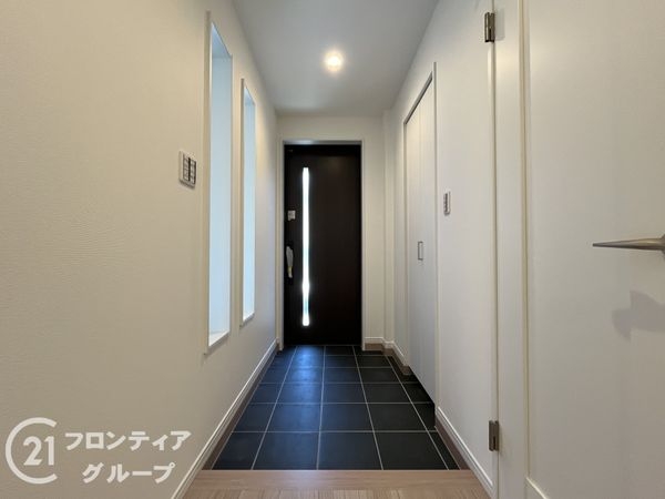 西宮市瓦林町　新築一戸建て　全１区画
