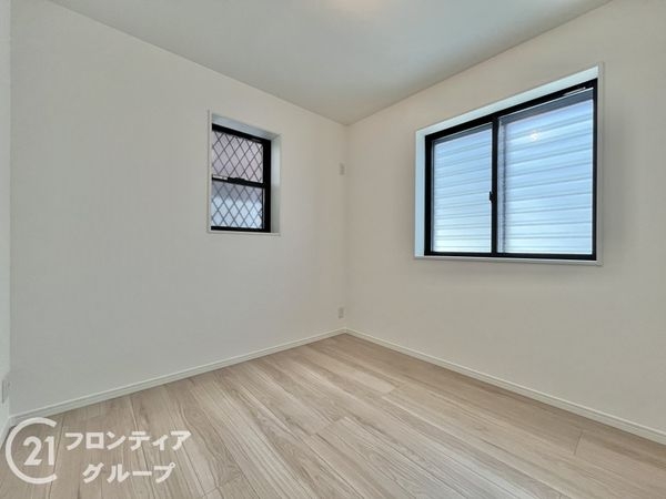 西宮市瓦林町　新築一戸建て　全１区画