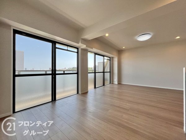 ライオンズマンション西宮高座Ｂ棟　中古マンション