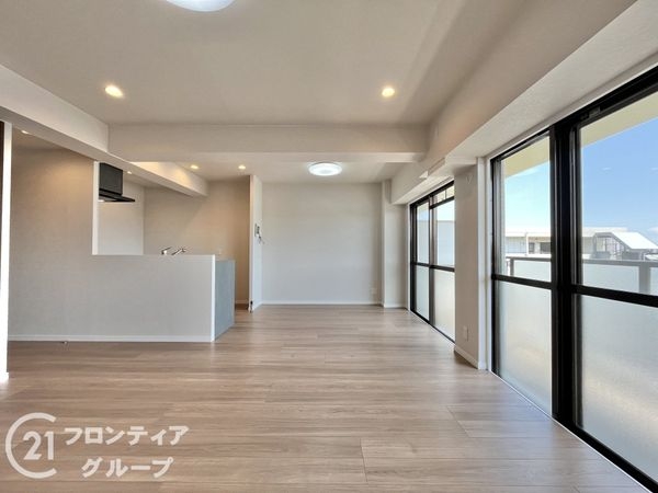 ライオンズマンション西宮高座Ｂ棟　中古マンション