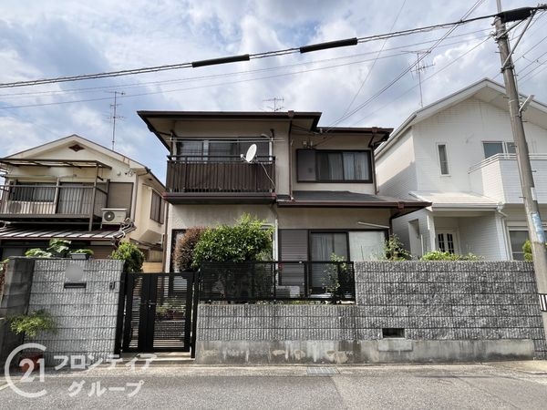 伊丹市春日丘３丁目の中古一戸建て