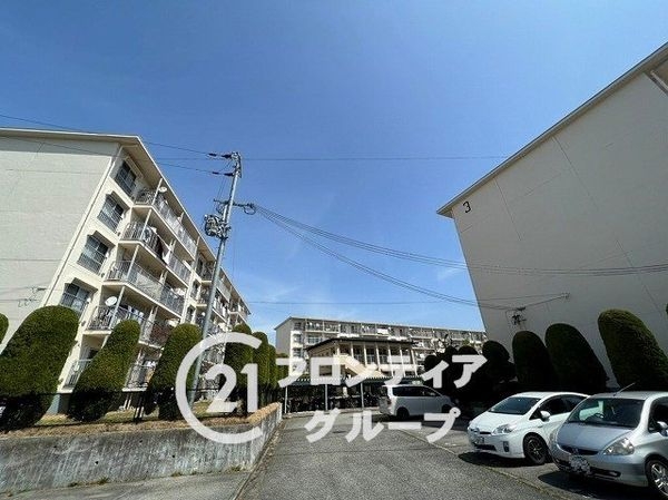 上田東町住宅三号棟　中古マンション