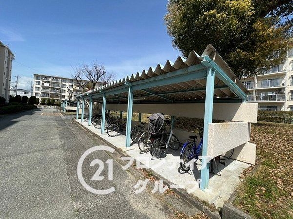 上田東町住宅三号棟　中古マンション