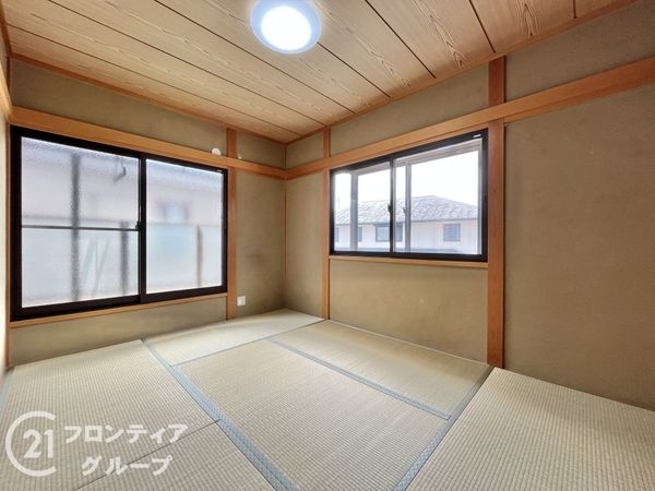 西宮市下大市東町の中古一戸建て