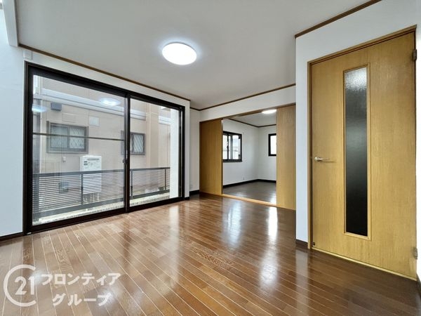 西宮市下大市東町の中古一戸建て