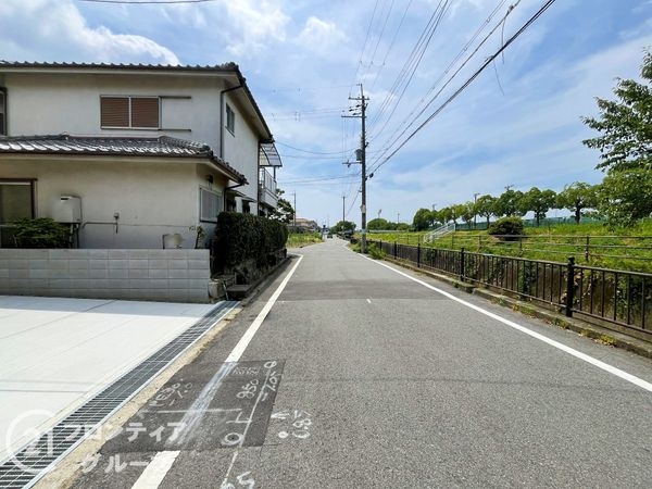 伊丹市荻野１丁目　新築一戸建て　全１区画
