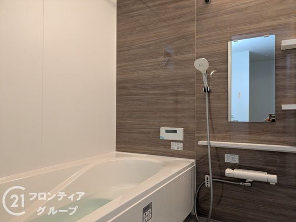 西宮市上ケ原五番町　新築一戸建て　１期　２号棟