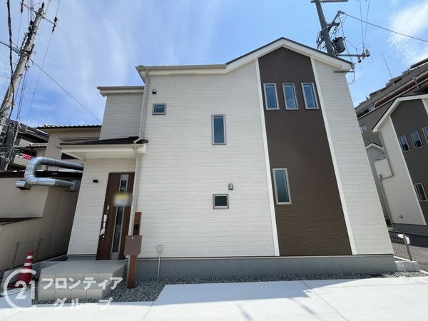 尼崎市西昆陽2丁目 新築一戸建て B号棟