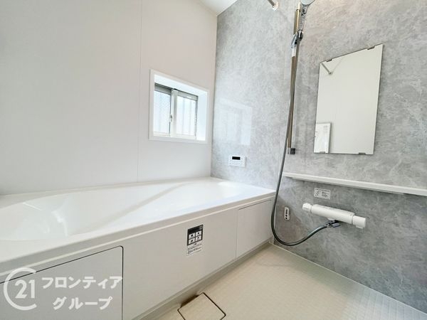 尼崎市西昆陽２丁目　新築一戸建て　B号棟