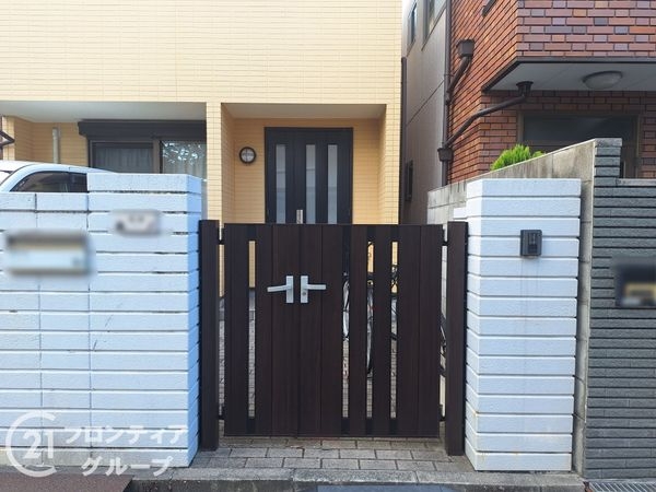 尼崎市神田中通９丁目の中古一戸建て