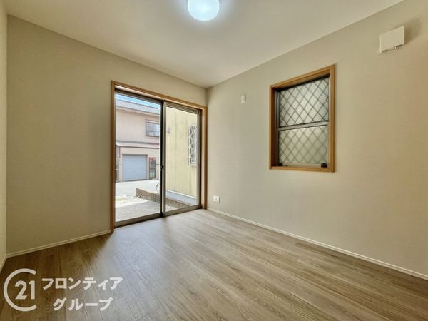 尼崎市稲葉荘４丁目の中古一戸建て