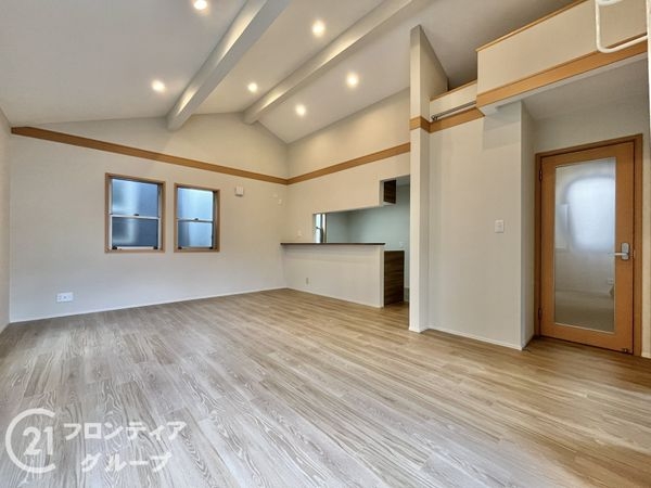 尼崎市稲葉荘４丁目の中古一戸建て