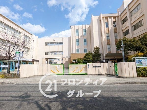 伊丹市緑ケ丘７丁目の中古一戸建て(伊丹市立瑞穂小学校)