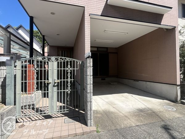 伊丹市瑞原３丁目の中古一戸建て