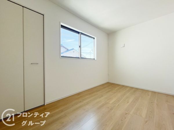 尼崎市東園田町３丁目　新築一戸建て　１期　１号棟