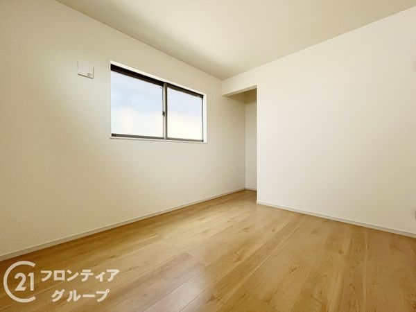 尼崎市東園田町３丁目　新築一戸建て　１期　１号棟