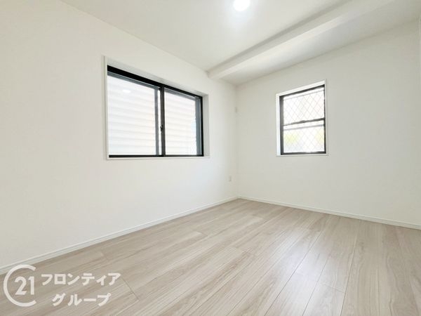 西宮市今津山中町　新築一戸建て　全１区画