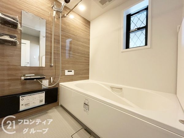 西宮市今津山中町　新築一戸建て　全１区画