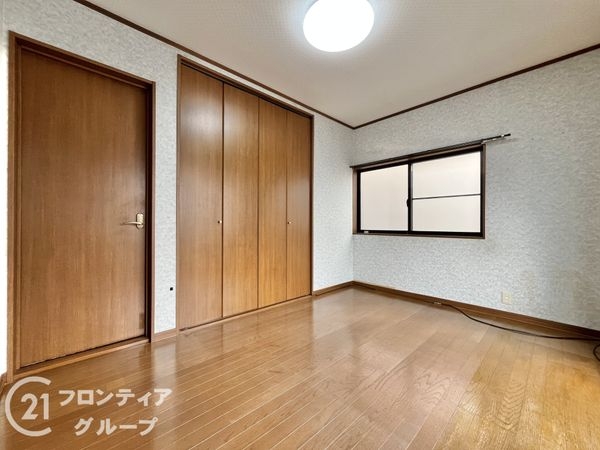 尼崎市栗山町１丁目の中古一戸建て