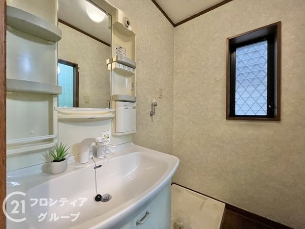 尼崎市栗山町１丁目の中古一戸建て