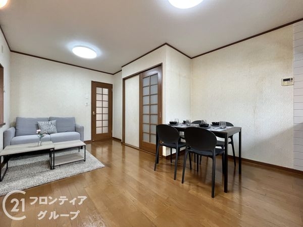 尼崎市栗山町１丁目　中古一戸建て