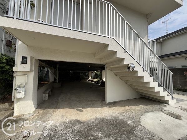 伊丹市緑ケ丘５丁目の中古一戸建て