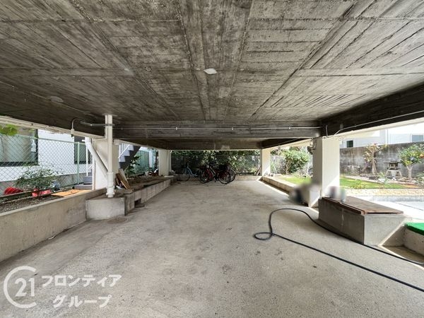 伊丹市緑ケ丘５丁目　中古一戸建て