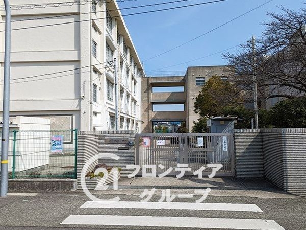 尼崎市西立花町４丁目　新築一戸建て　２期　１号棟(尼崎市立浜田小学校)