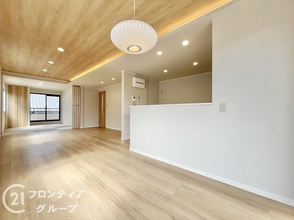 尼崎市西難波町４丁目　中古一戸建て