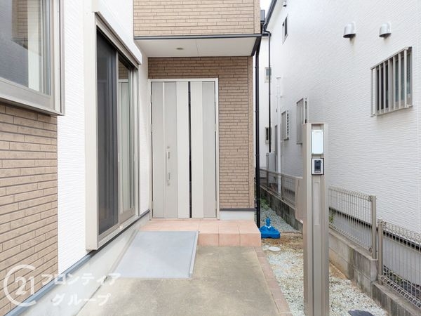 尼崎市道意町４丁目の中古一戸建て
