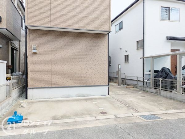 尼崎市道意町４丁目の中古一戸建て