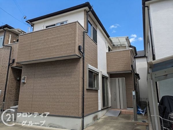 尼崎市道意町４丁目　中古一戸建て
