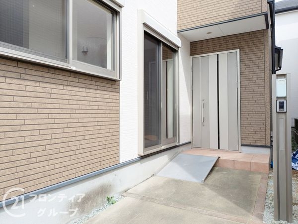尼崎市道意町４丁目の中古一戸建て