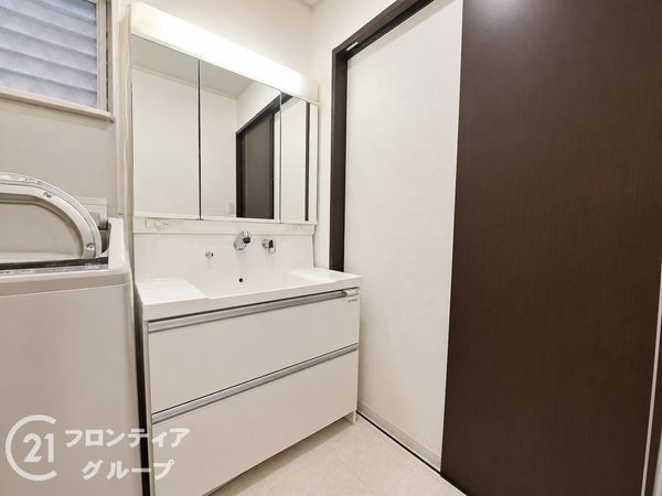 尼崎市立花町１丁目の中古一戸建て