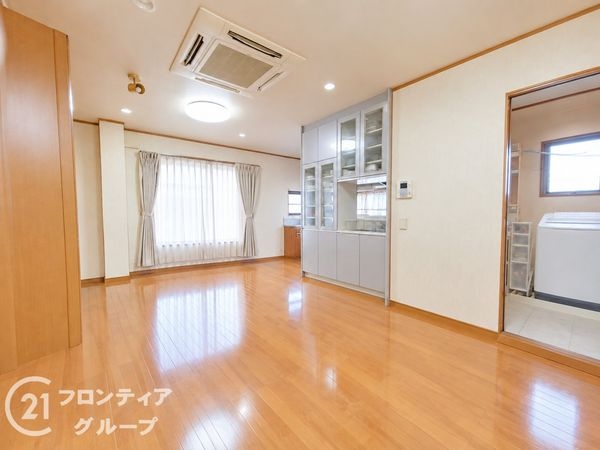 伊丹市森本８丁目の中古一戸建て